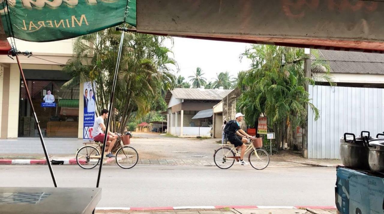 Baan Hinlad Home And Hostel (Adults Only) Lipa Noi Exterior photo